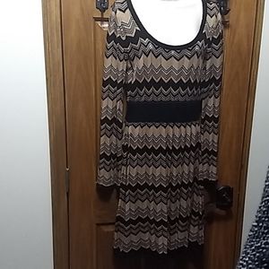 INC Sweater Dress Size M Chevron